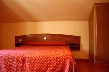 Готель Casona Rural Los Trobos Villar de Otero Екстер'єр фото